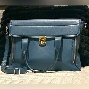 Sandy Lisa Amalfi Shoulder Bag in Dusty Blue